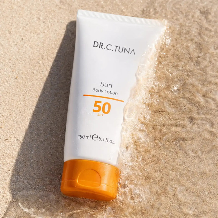 Loción Corporal con Protección Solar SPF 50 Dr. C. Tuna 1001333