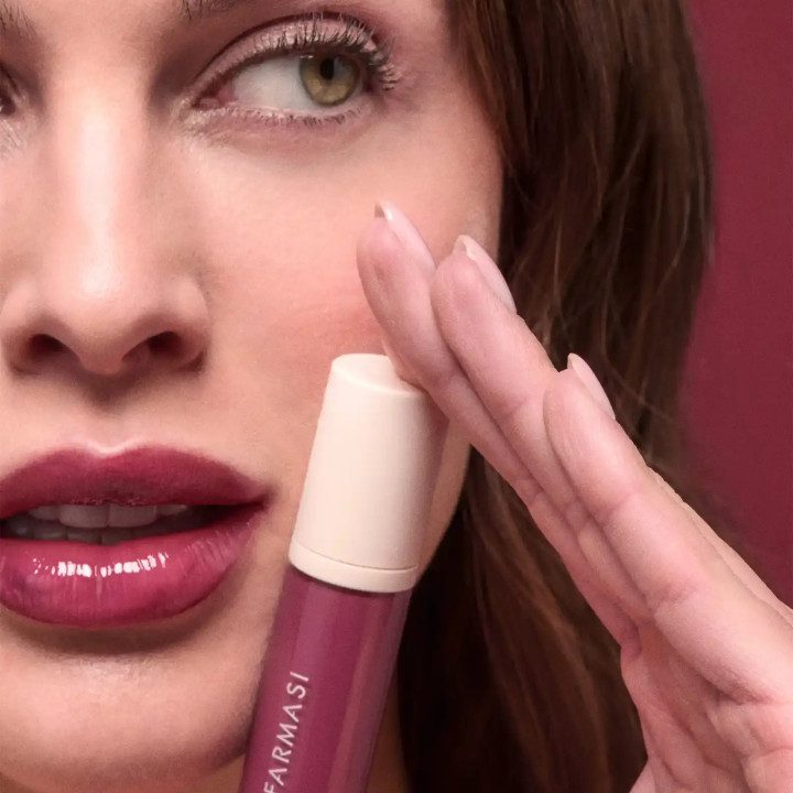 Labial Líquido brillo Cranberry Pie Farmasi 1002548