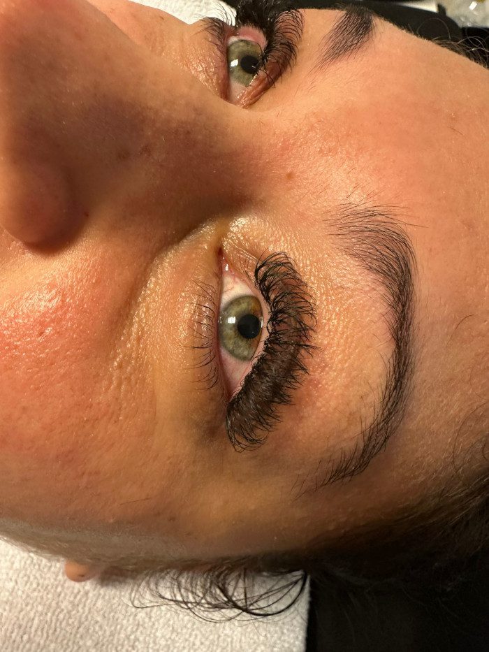 EXTENSIONES DE PESTAÑAS bella mapi